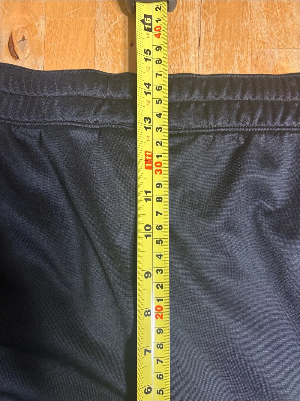 Under Armour Men's Black Track Pants - Picture 10 of 11
